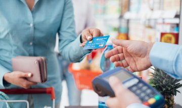Top tips for managing spending in a contactless world